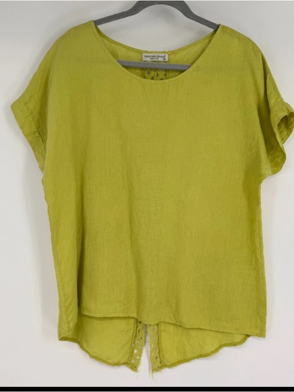Scoop Neck Linen-Blend Tunic Top in Lime Green